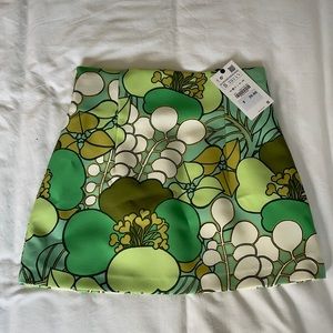 Zara mini skirt - green 70s floral print